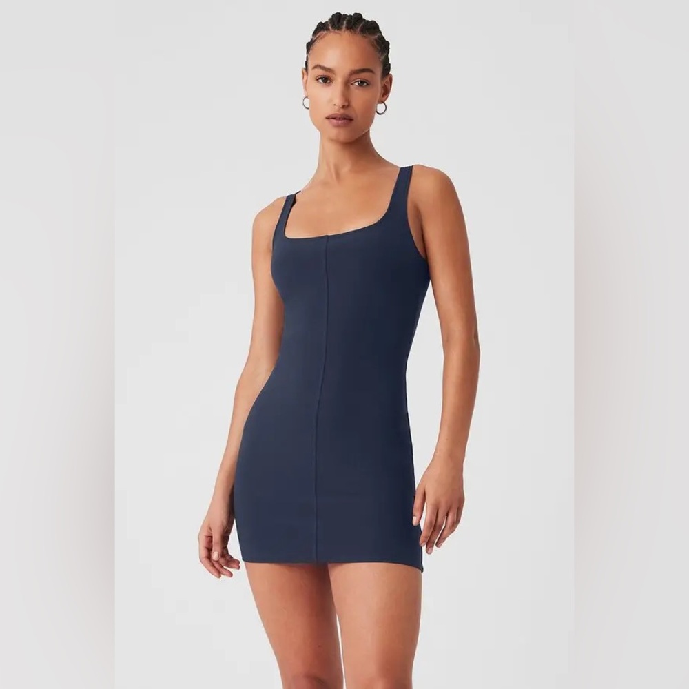 Alo Yoga Alosoft Head Start dress navy size M